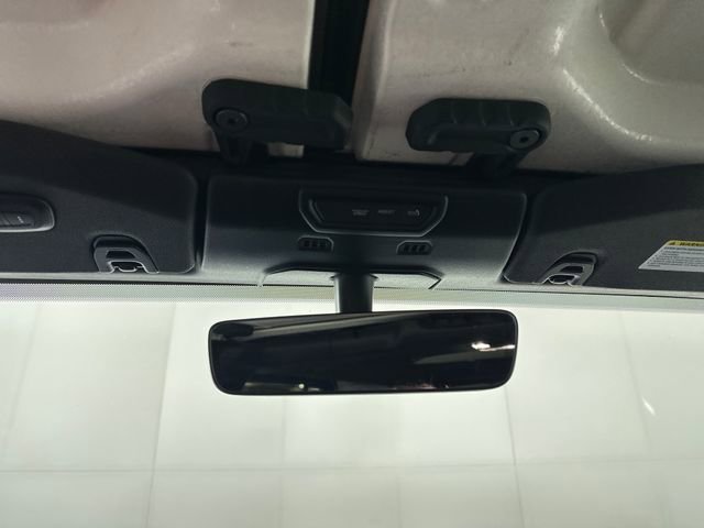 Used 2023 Jeep Wrangler Unlimited w/ Cold Weather Group image 24