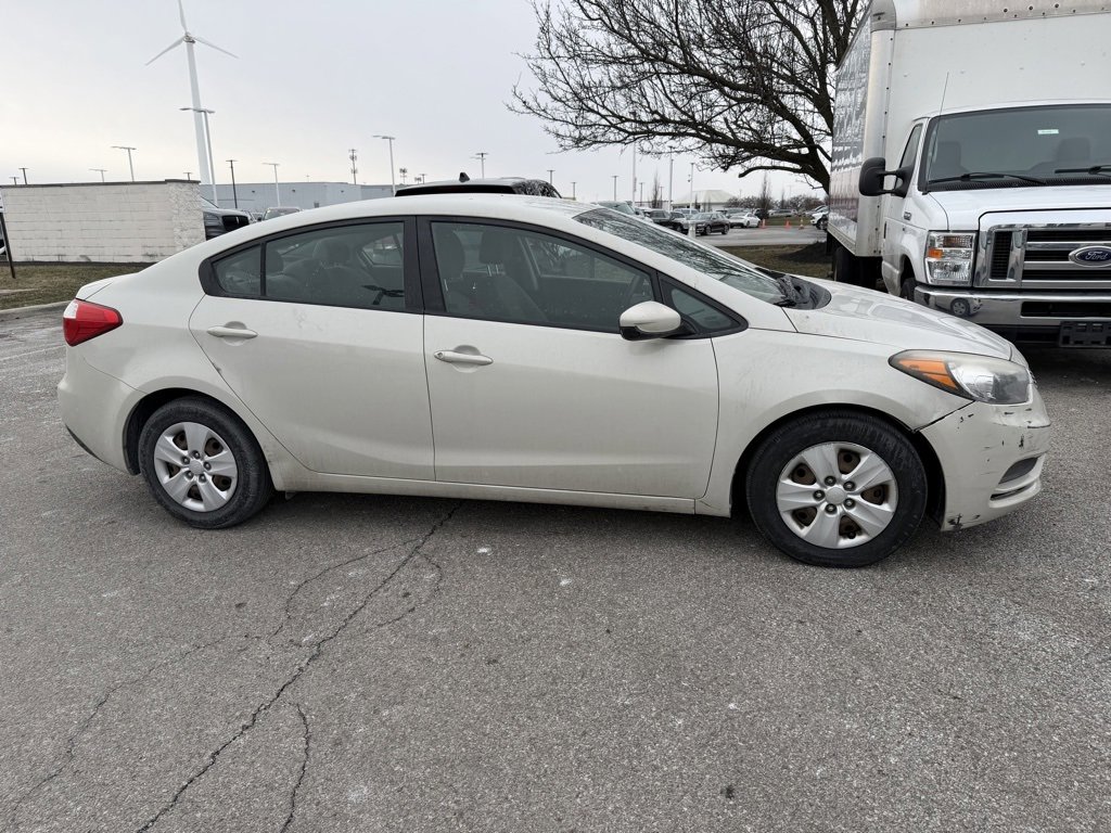 Used 2015 Kia Forte LX image 3