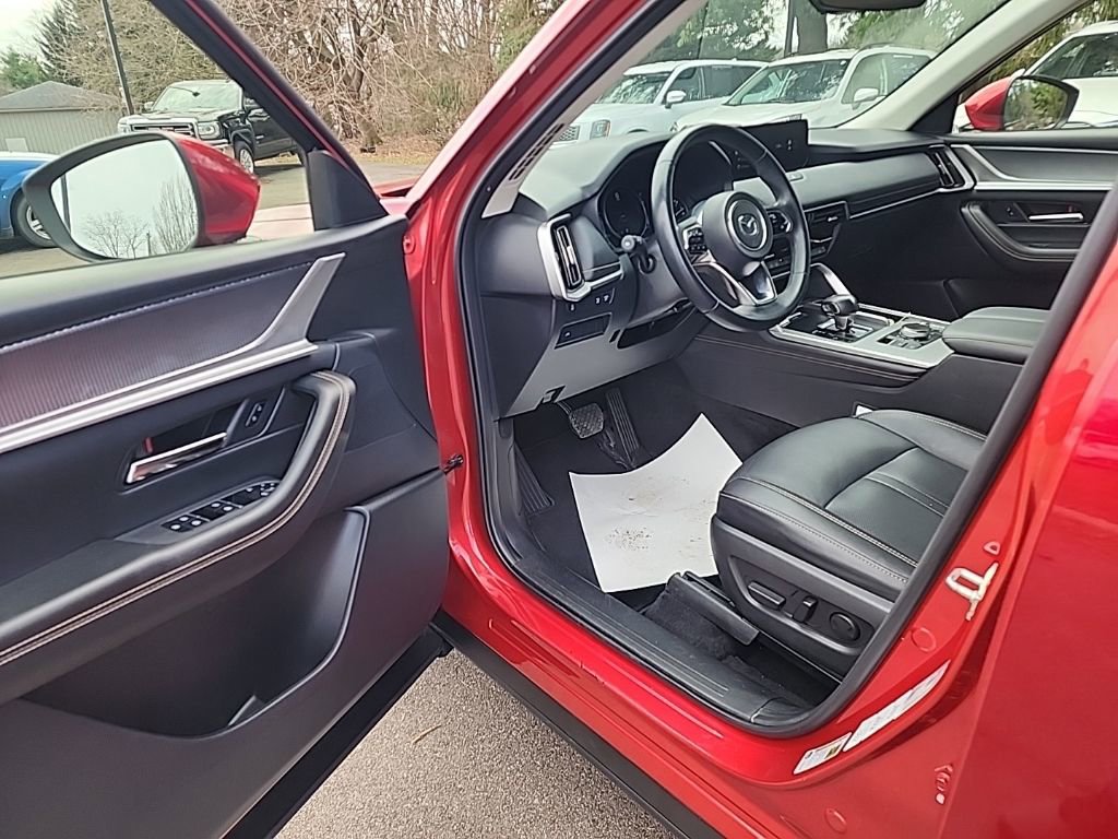 Used 2024 MAZDA CX-90 3.3 Turbo w/ Preferred Plus image 14