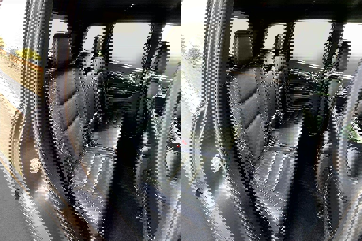 Used 2017 Jeep Grand Cherokee Limited image 26