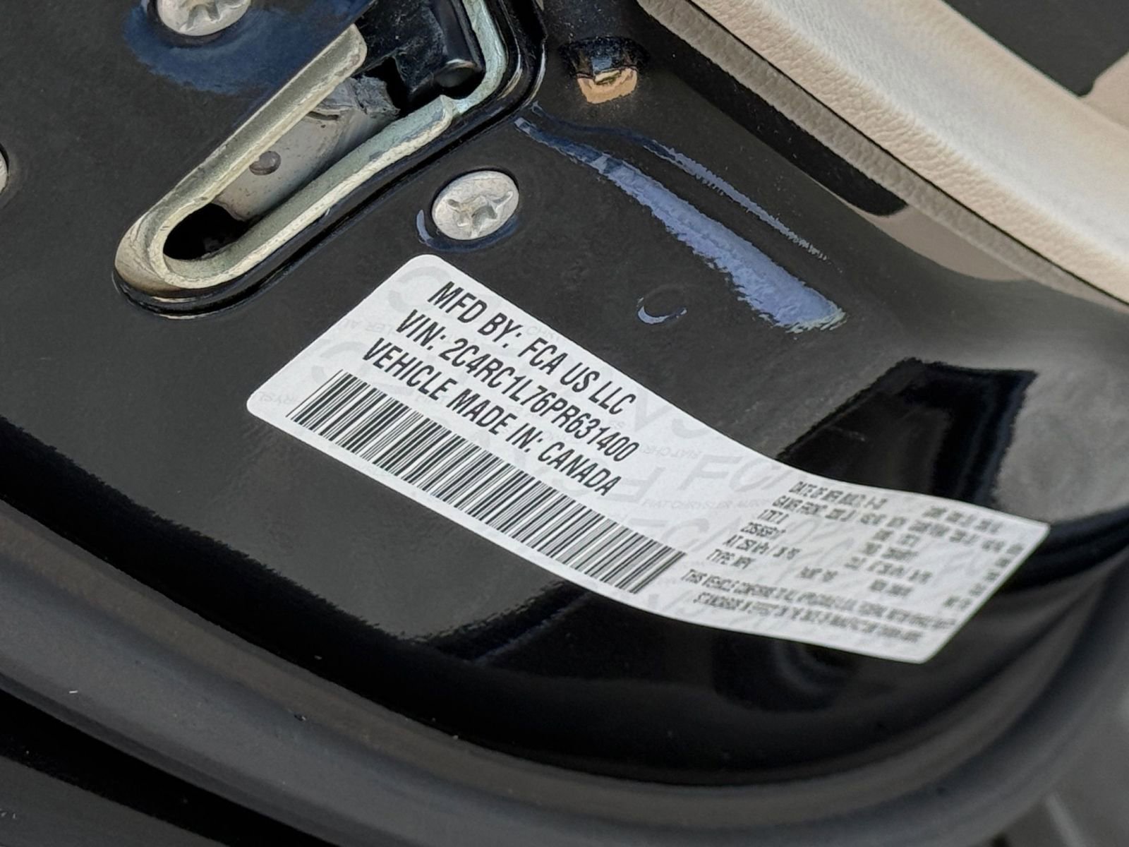 Used 2023 Chrysler Pacifica Touring-L FWD image 31