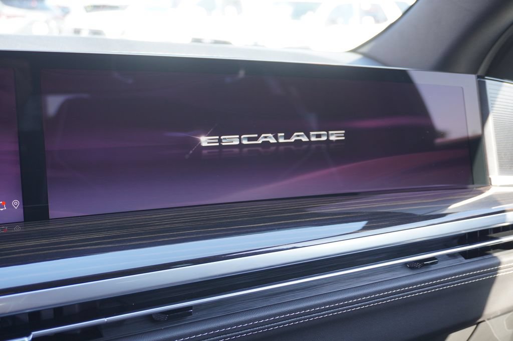 Used 2026 Cadillac Escalade Luxury RWD image 20