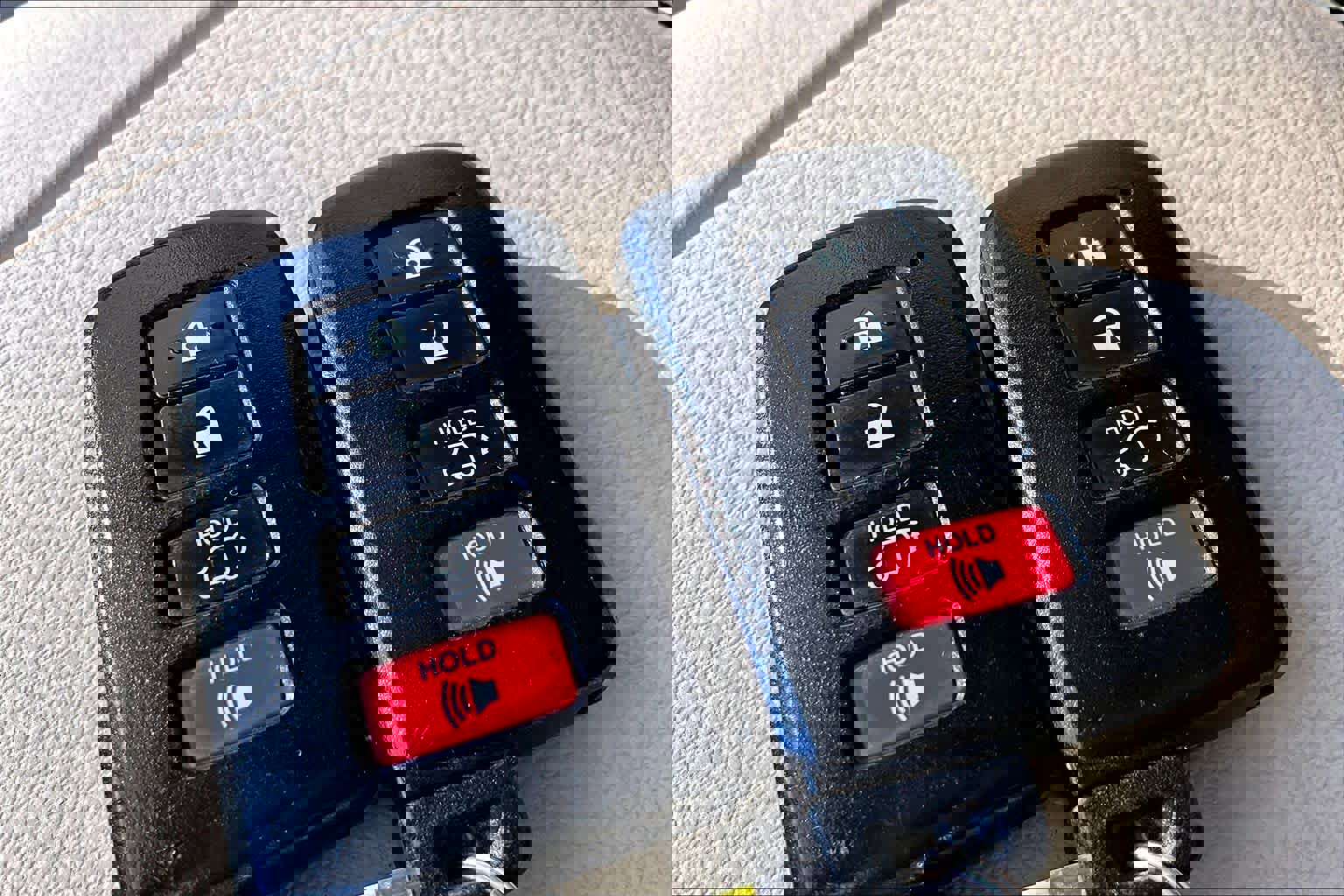 Used 2017 Toyota Highlander XLE image 14