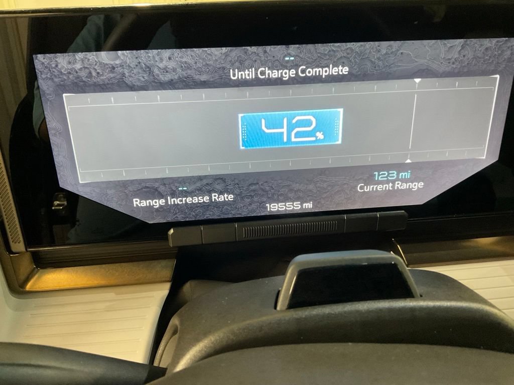 Used 2024 GMC Hummer EV 2X w/ Extreme Off-Road Package AWD/4WD image 17