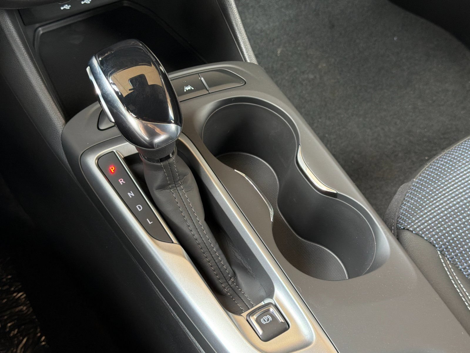 New 2026 Buick Envista Sport Touring FWD image 21