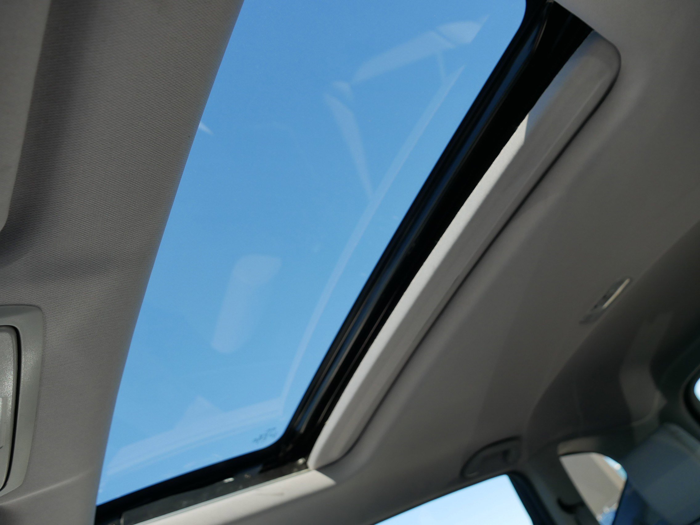 Used 2017 Honda CR-V Touring image 32