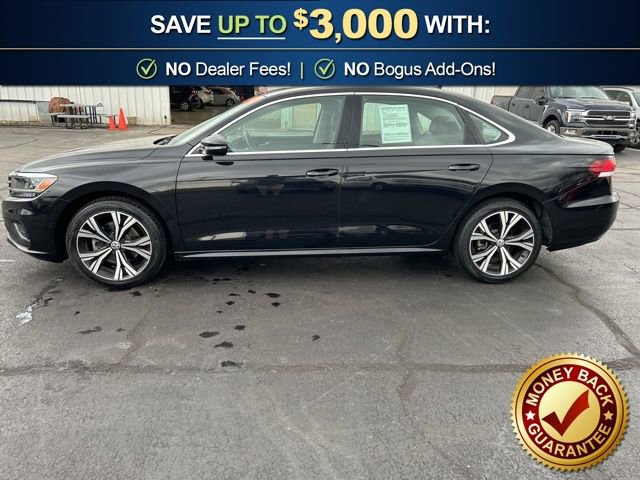 Used 2020 Volkswagen Passat 2.0T SEL image 2