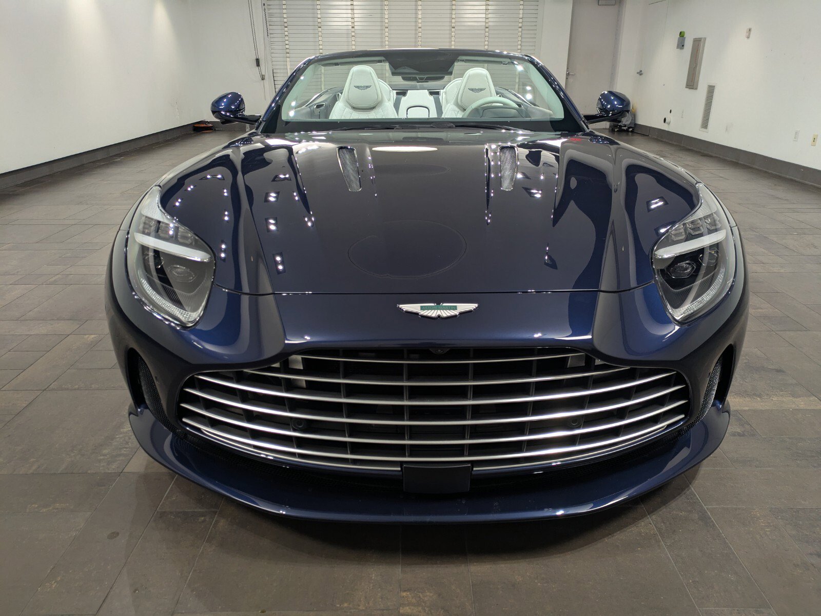 New 2026 Aston Martin DB12 Convertible image 7