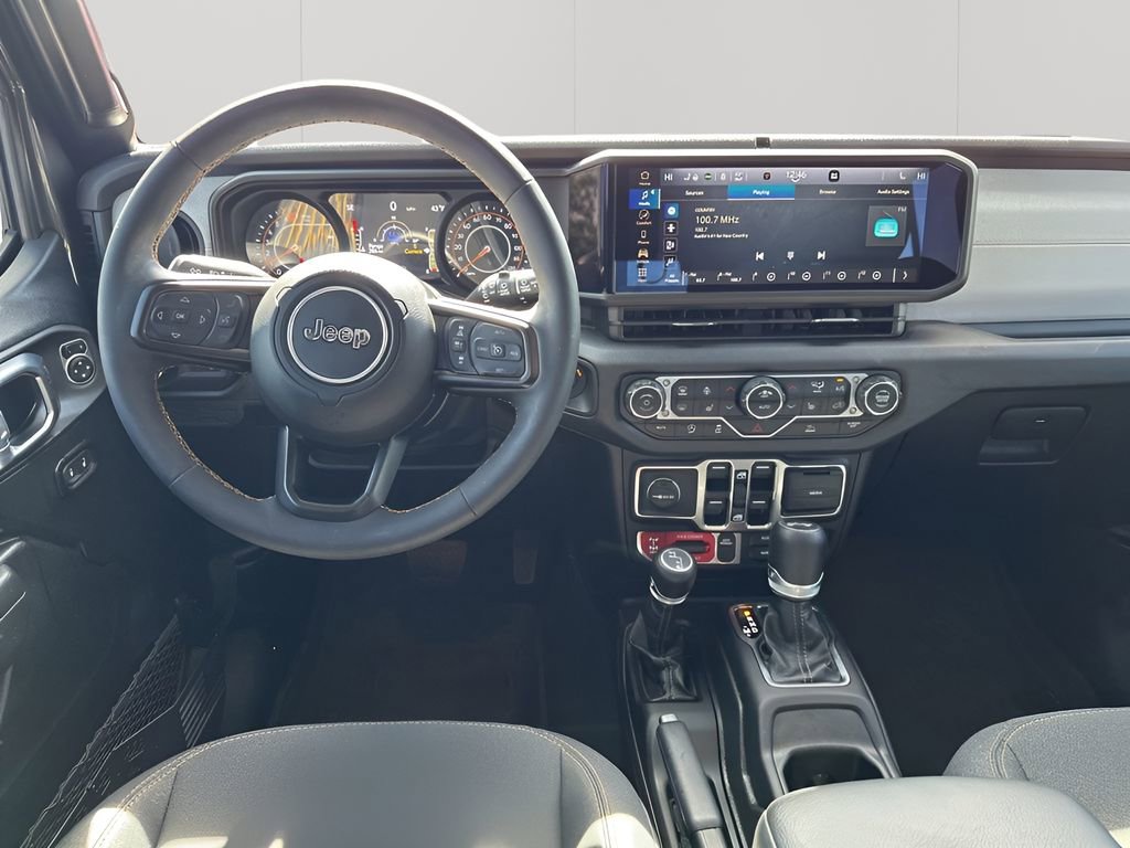 Used 2024 Jeep Wrangler Willys image 23
