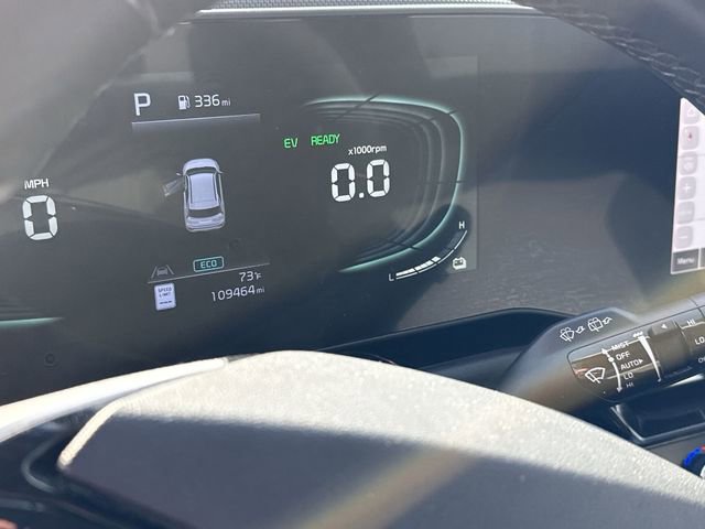 Used 2023 Kia Niro EX FWD image 11