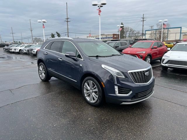 Used 2024 Cadillac XT5 Premium Luxury AWD/4WD image 3
