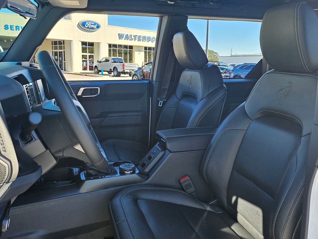 New 2025 Ford Bronco Big Bend w/ Black Diamond Package image 4