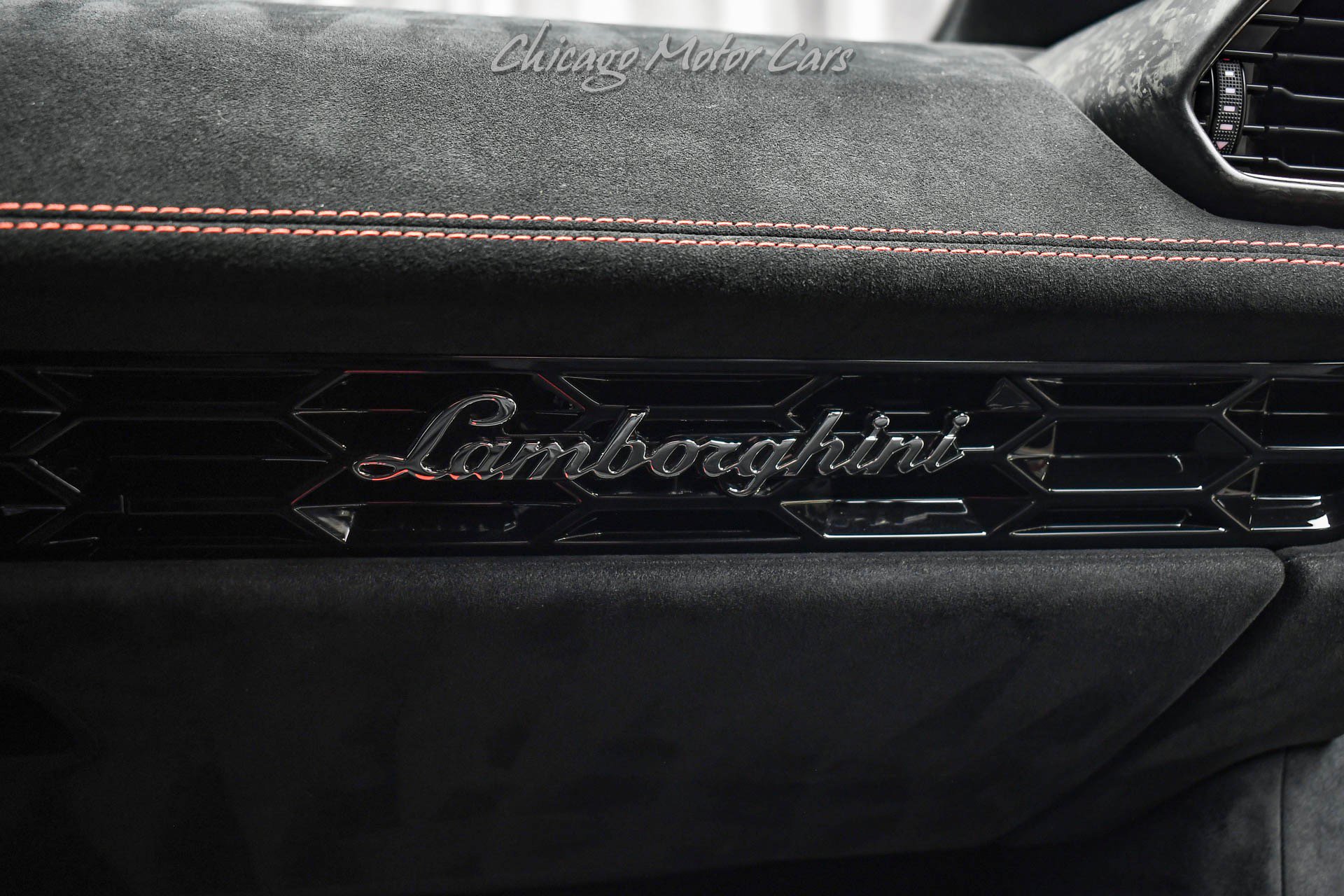 Used 2018 Lamborghini Huracan Performante image 21