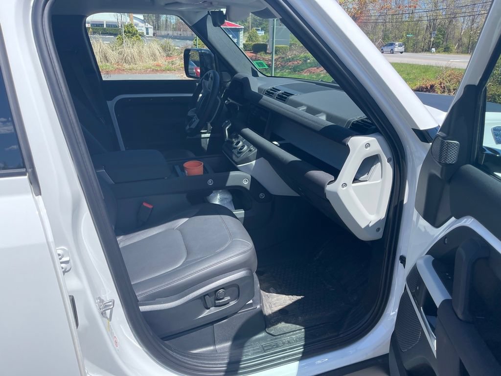 New 2023 Land Rover Defender 110 S AWD/4WD image 6