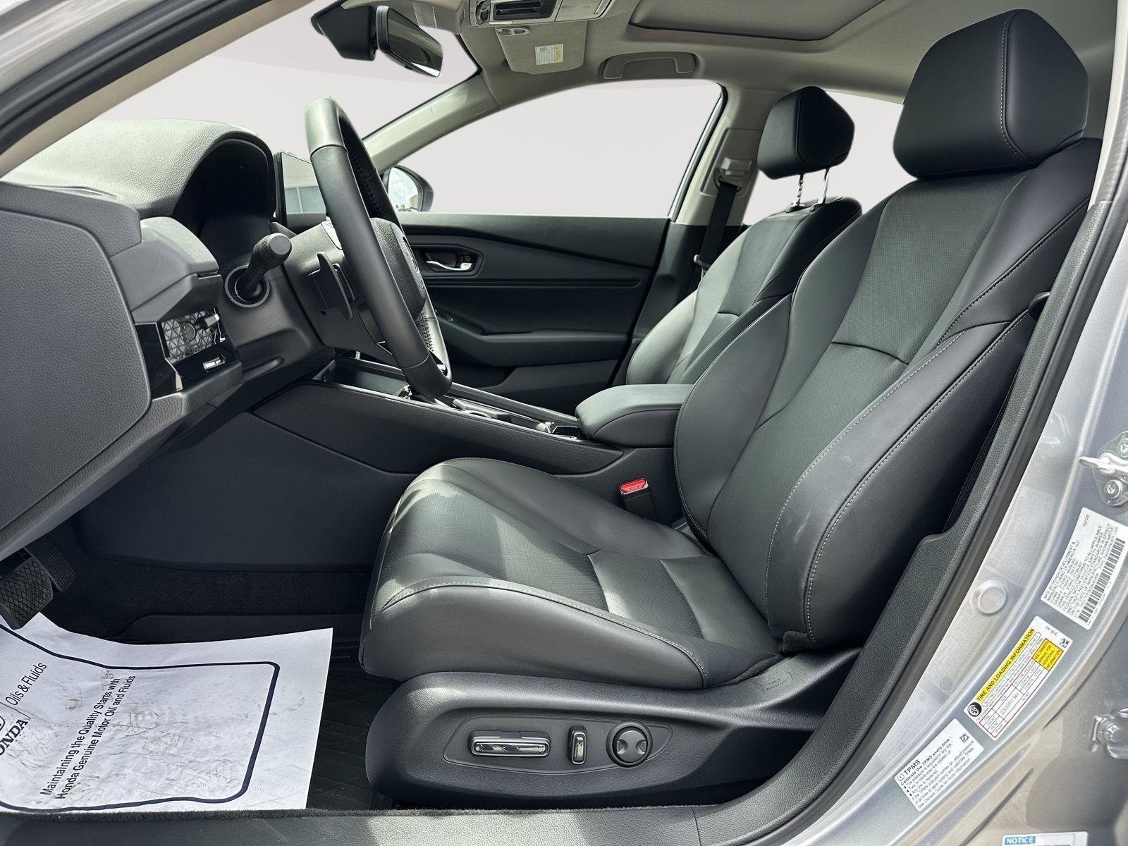 Certified 2025 Honda Accord EX-L image 7