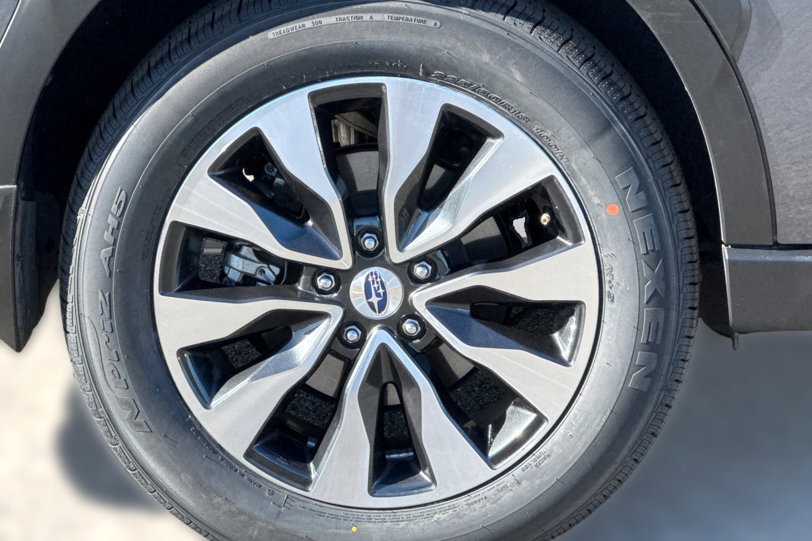 Used 2024 Subaru Outback Limited AWD/4WD image 11