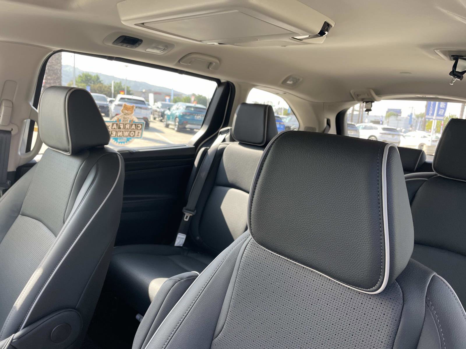 Certified 2026 Honda Odyssey Elite image 17