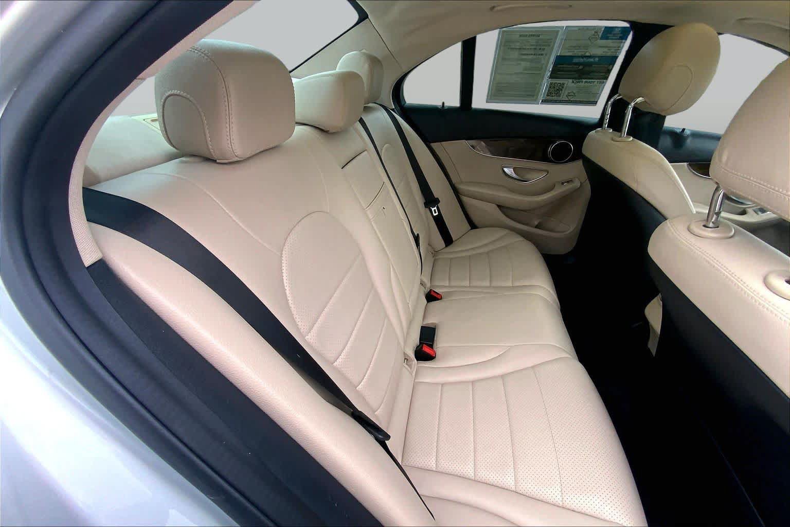Used 2018 Mercedes-Benz C 300 Sedan image 36