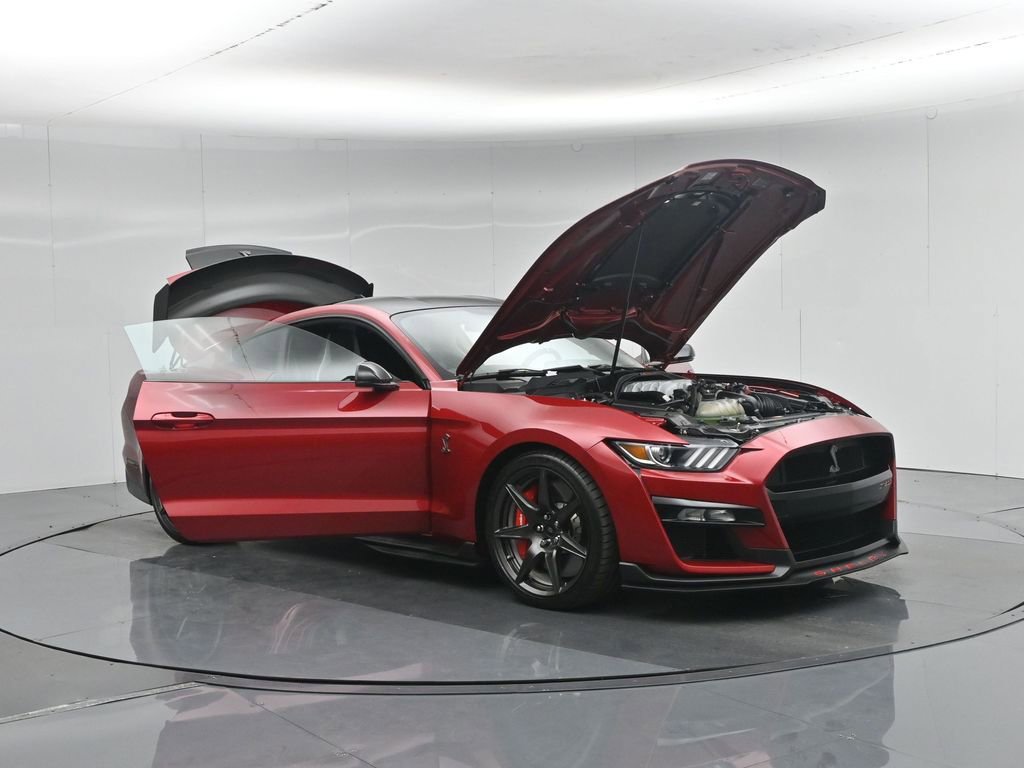 Used 2021 Ford Mustang Shelby GT500 w/ Carbon Fiber Track Pack image 36