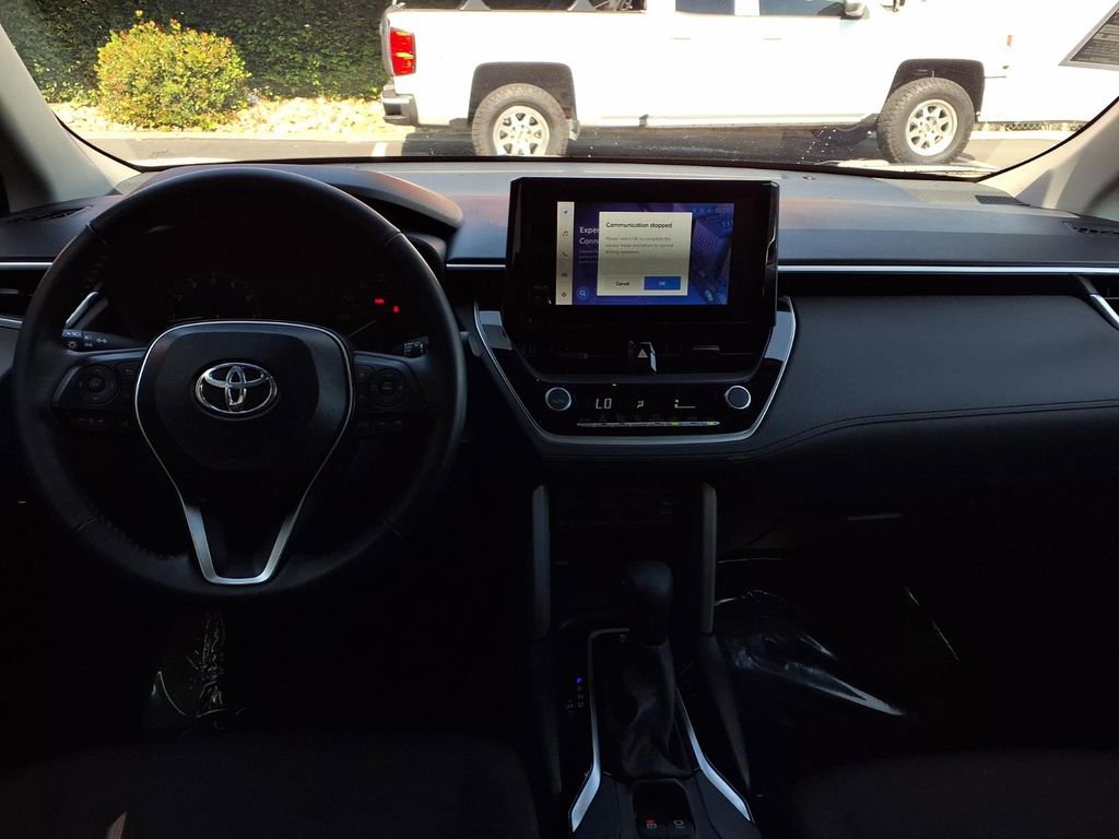 Certified 2024 Toyota Corolla Cross LE w/ Moonroof Package FWD image 21
