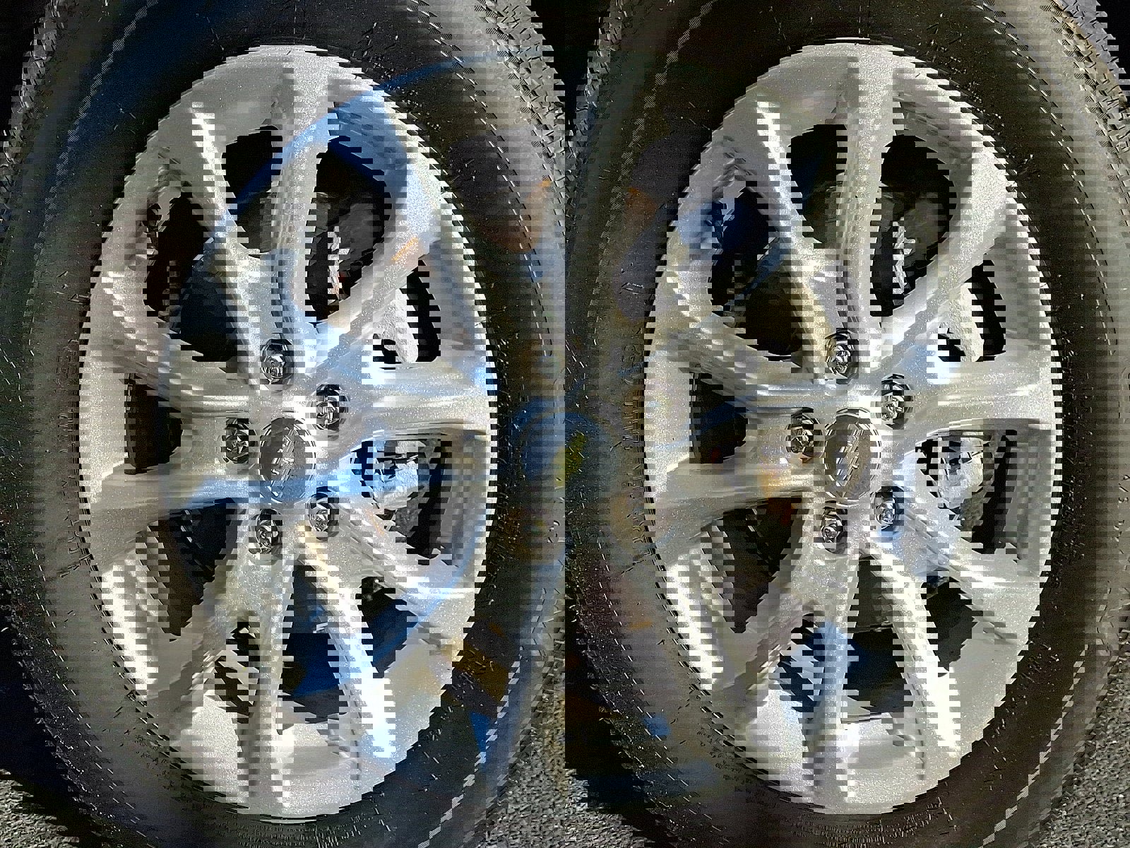 Used 2021 Chevrolet Equinox LT image 8