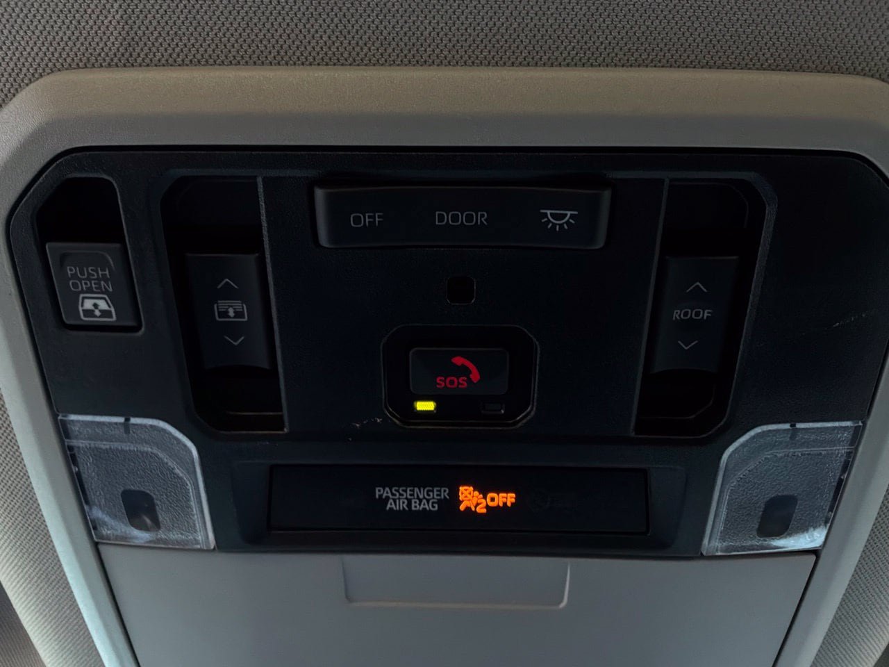 Used 2023 Toyota Tundra Limited AWD/4WD image 18