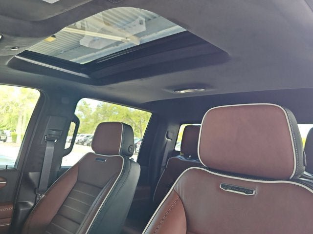 New 2026 GMC Sierra 3500 Denali Ultimate AWD/4WD image 18