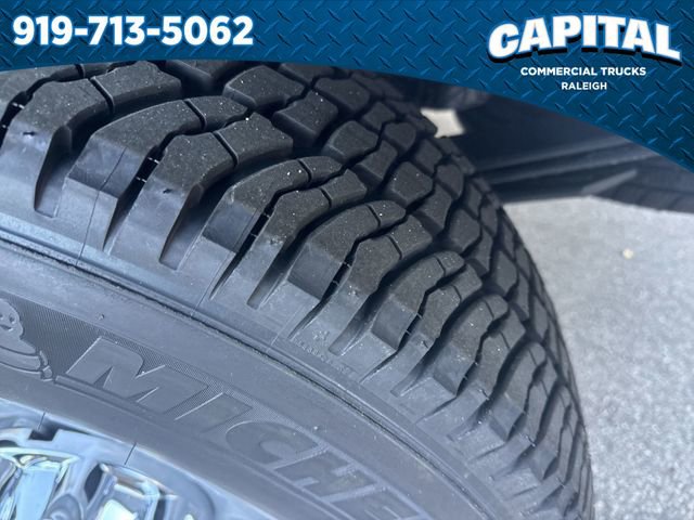 New 2026 Ford F250 XL w/ XL Chrome Package image 14