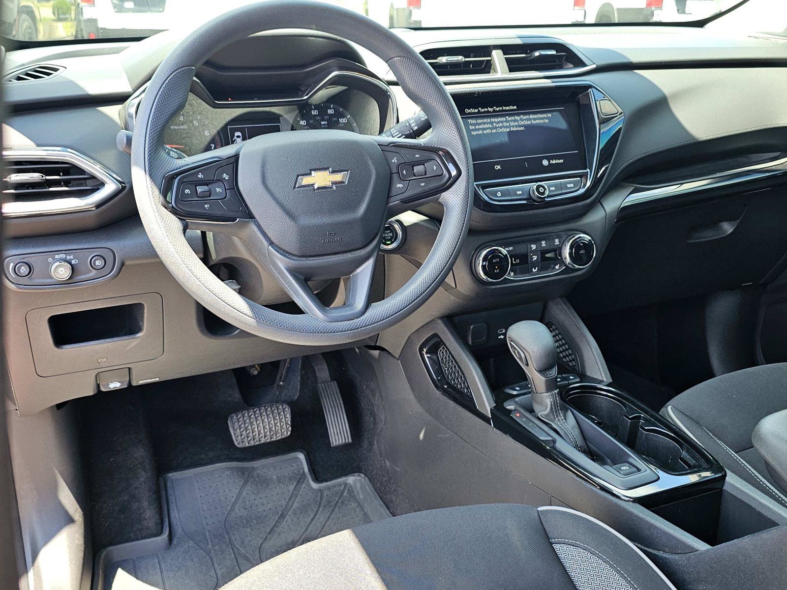 Used 2023 Chevrolet TrailBlazer LT w/ Convenience Package FWD image 32