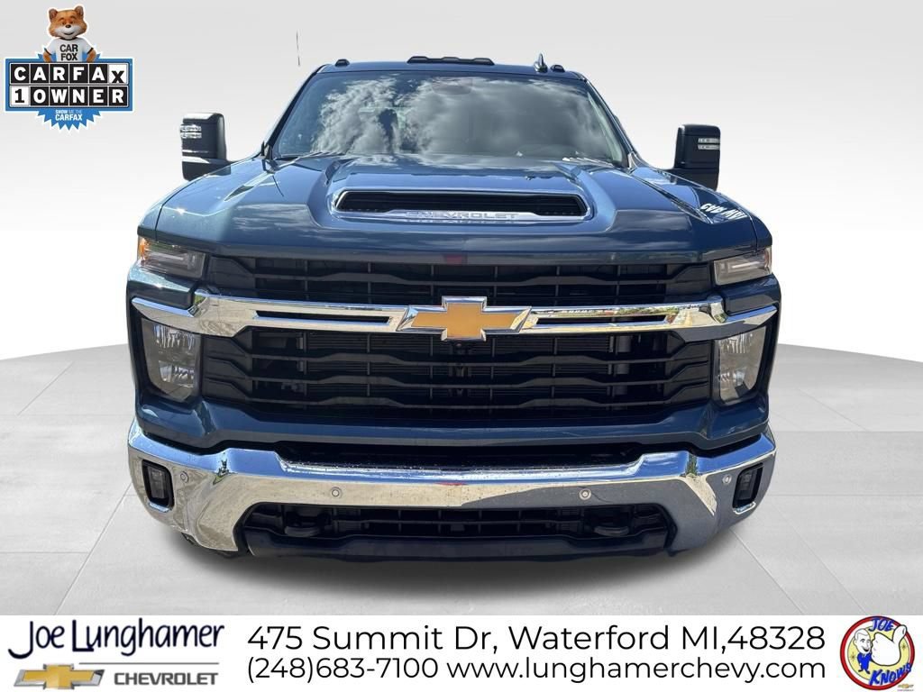 Used 2025 Chevrolet Silverado 2500 LT w/ All Star Edition AWD/4WD image 9