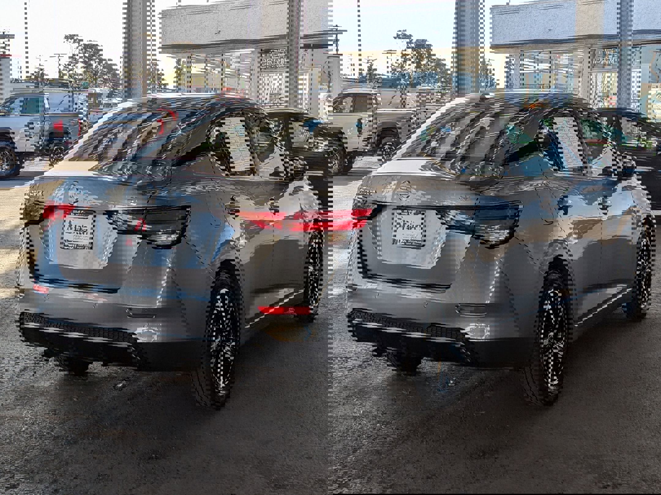 Used 2024 Nissan Sentra SV image 4