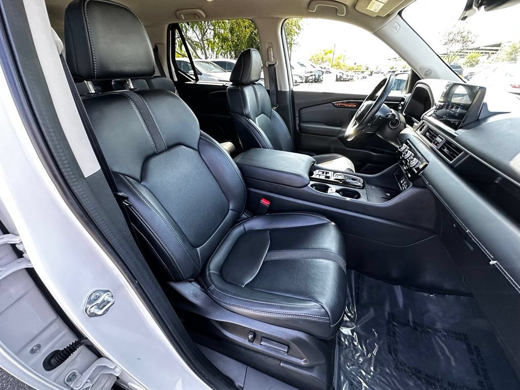 Used 2023 Honda Pilot EX-L image 15