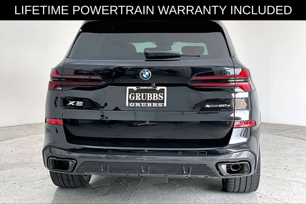 Used 2026 BMW X5 xDrive50e w/ M Sport Package AWD/4WD image 5