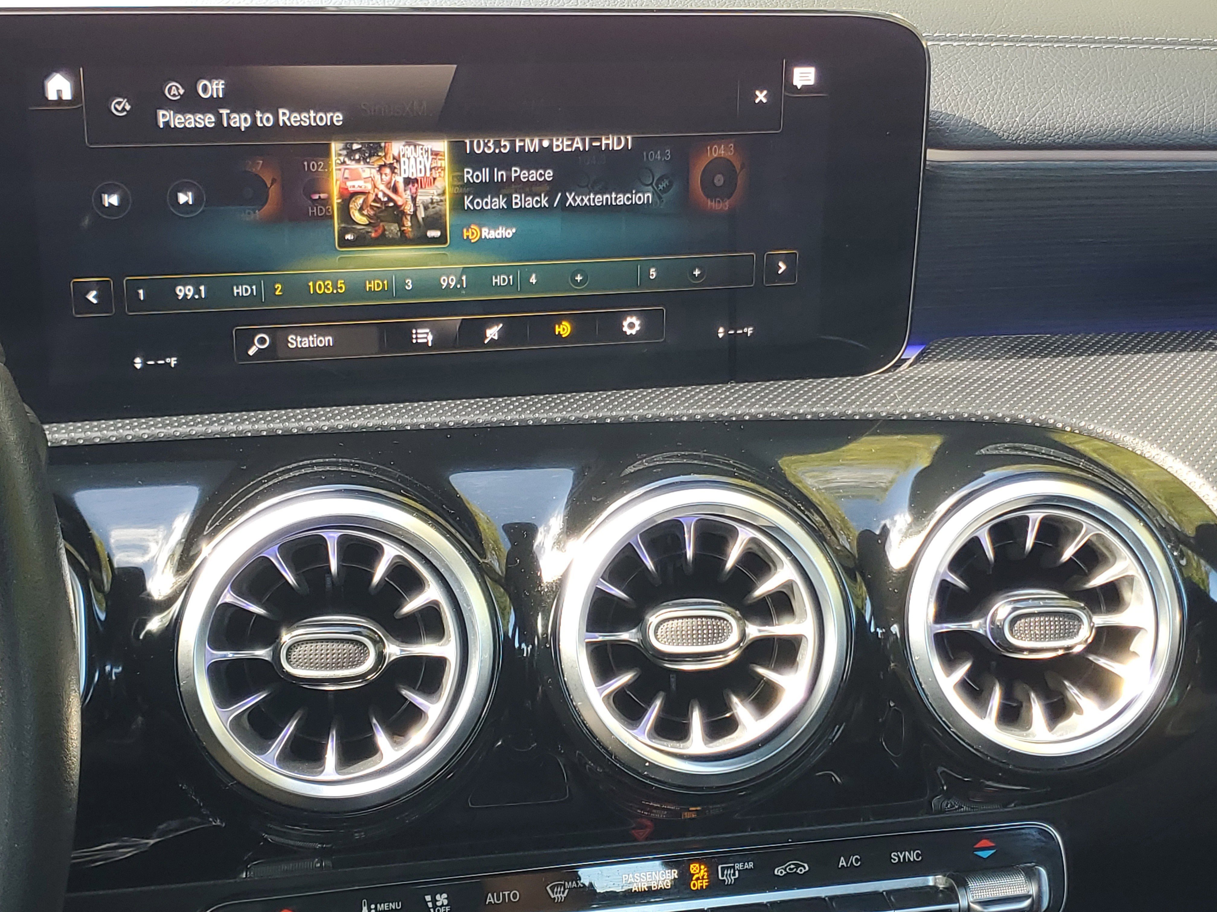 Used 2023 Mercedes-Benz CLA 250 w/ Premium Package image 22