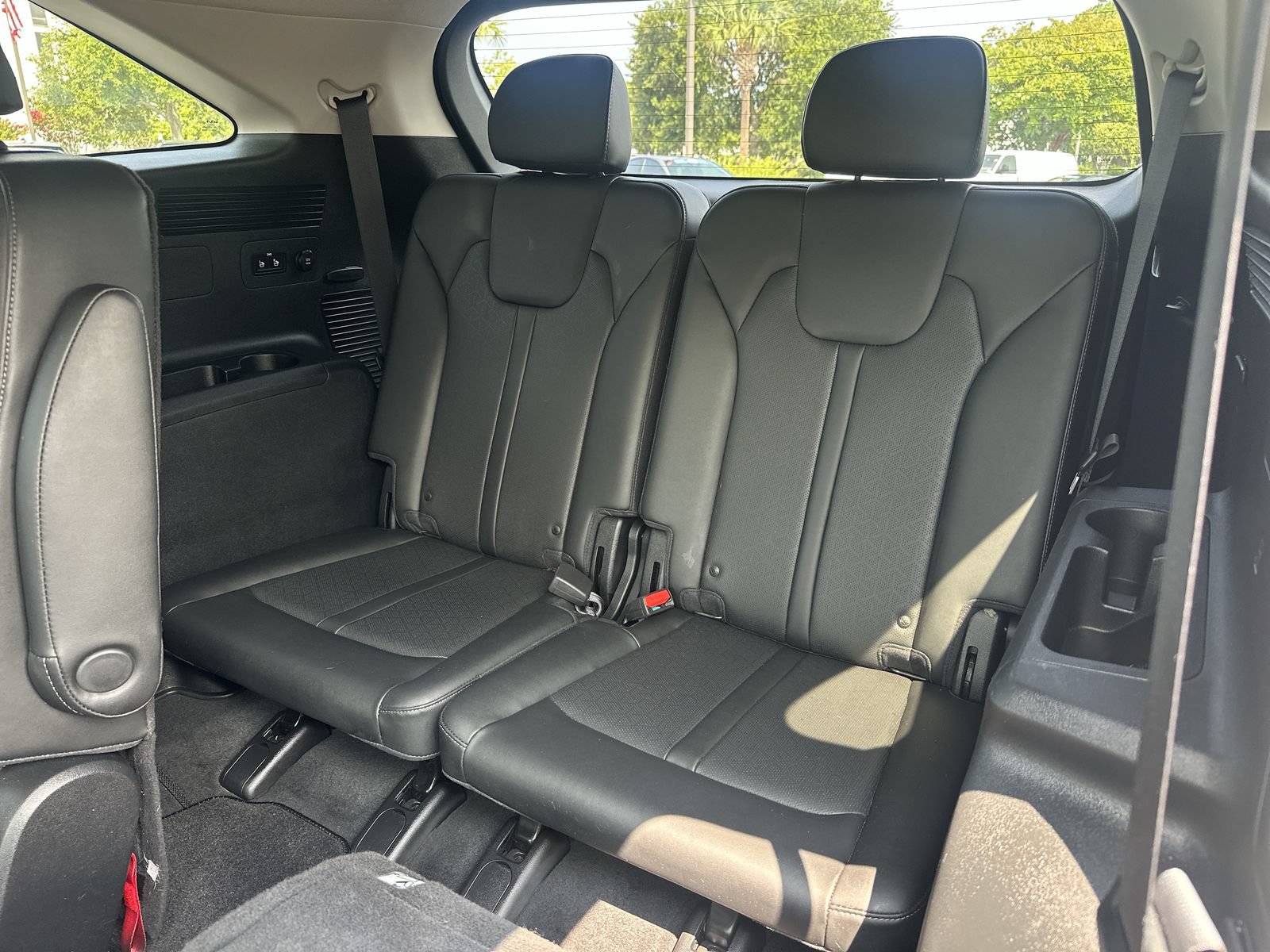 Used 2023 Kia Sorento SX FWD image 32