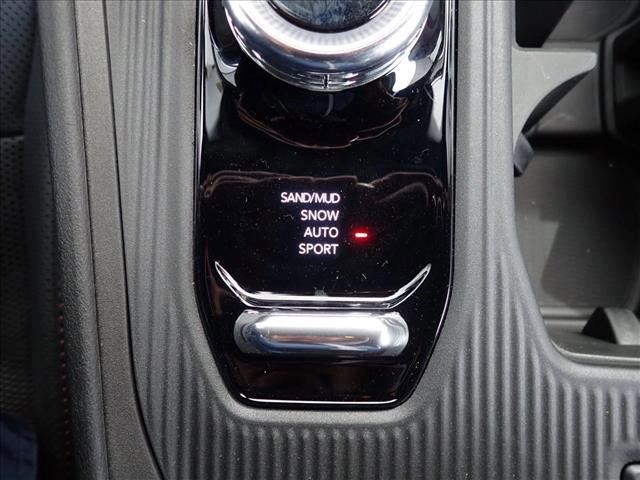 New 2026 Jeep Cherokee Overland image 24