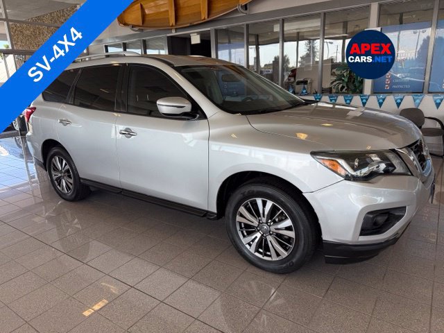 Used 2018 Nissan Pathfinder SV AWD/4WD image 1