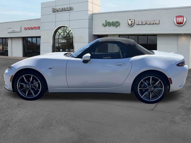 Used 2022 MAZDA MX-5 Miata Grand Touring RWD image 4