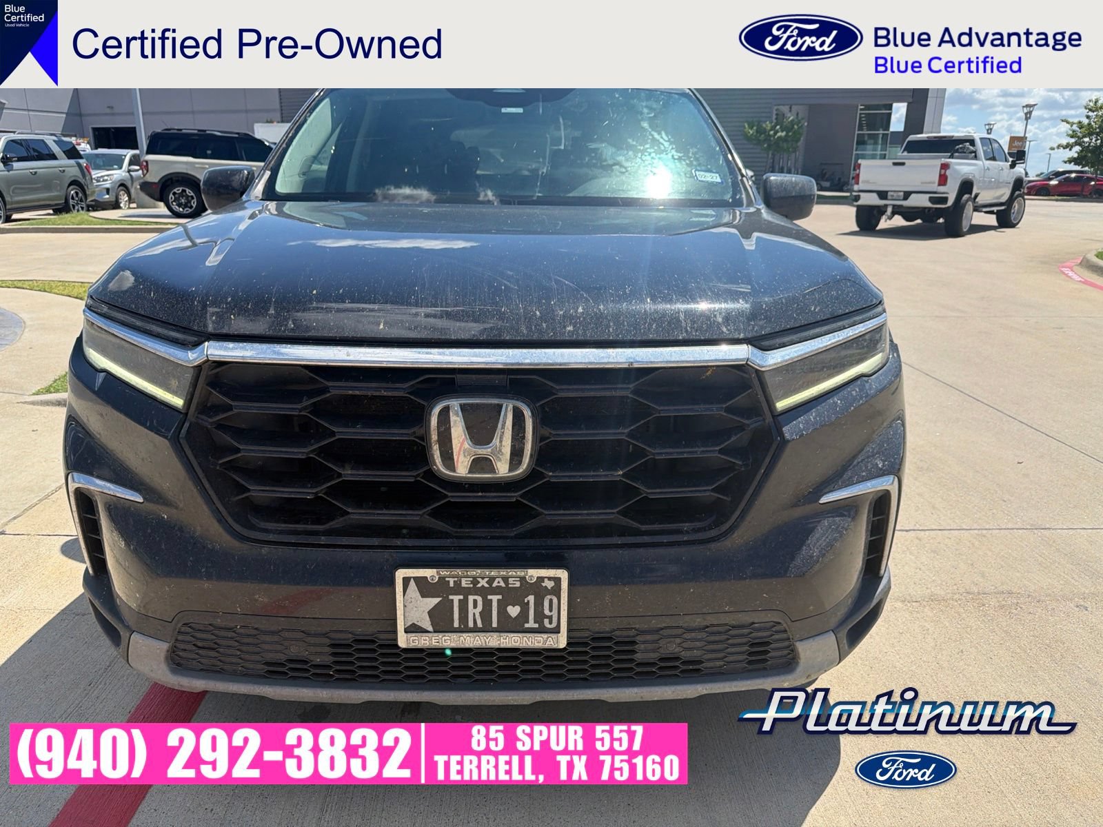 Used 2024 Honda Pilot Touring image 2