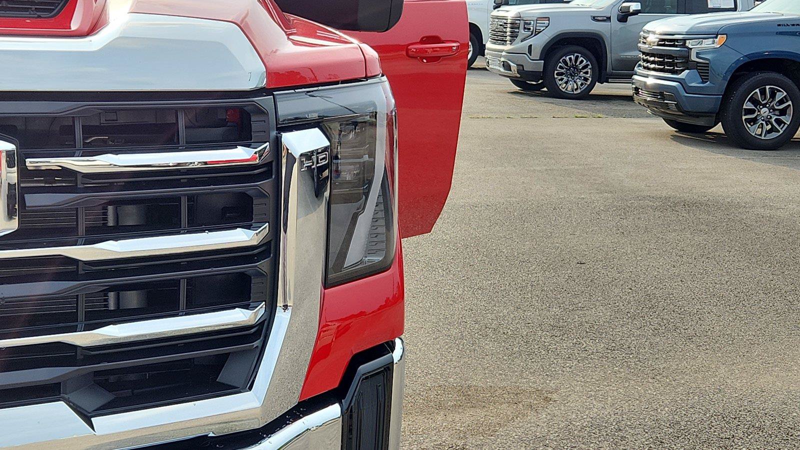 New 2026 GMC Sierra 2500 SLE w/ SLE Convenience Package AWD/4WD image 12