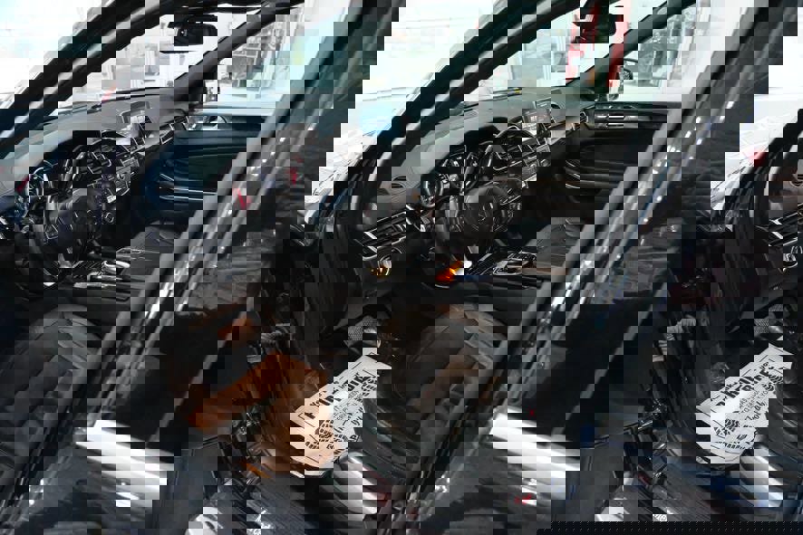 Used 2017 Mercedes-Benz GLS 550 4MATIC image 16