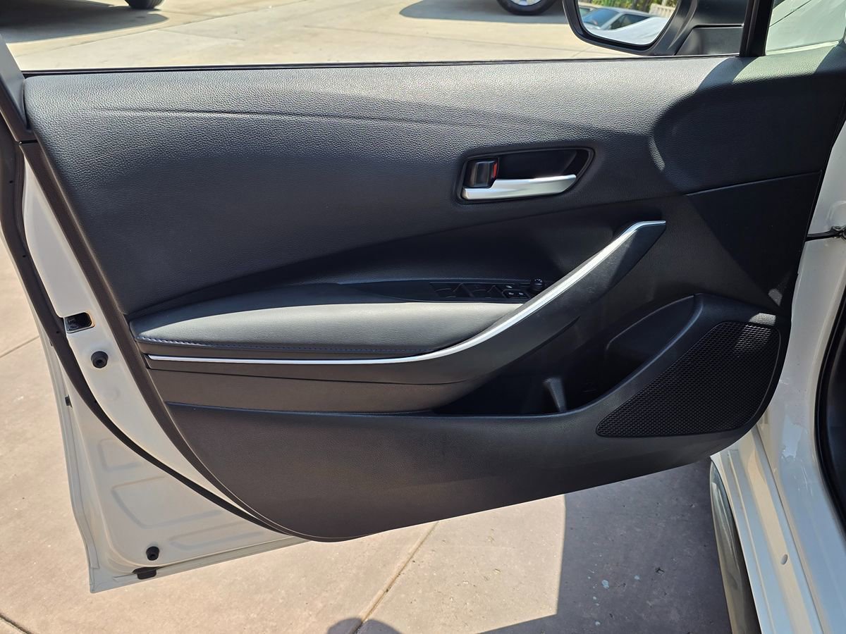 Used 2022 Toyota Corolla SE w/ Carpet Mat Package (TMS) FWD image 22