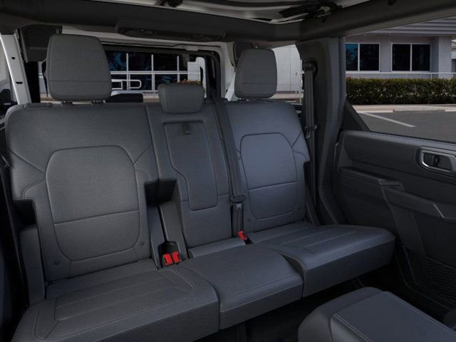 New 2025 Ford Bronco Badlands image 11