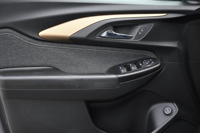 Used 2021 Chevrolet TrailBlazer ACTIV w/ Sun and Liftgate Package image 22