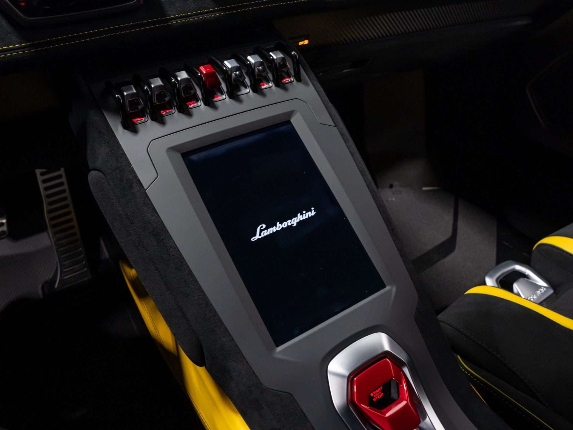Used 2022 Lamborghini Huracan STO RWD image 56