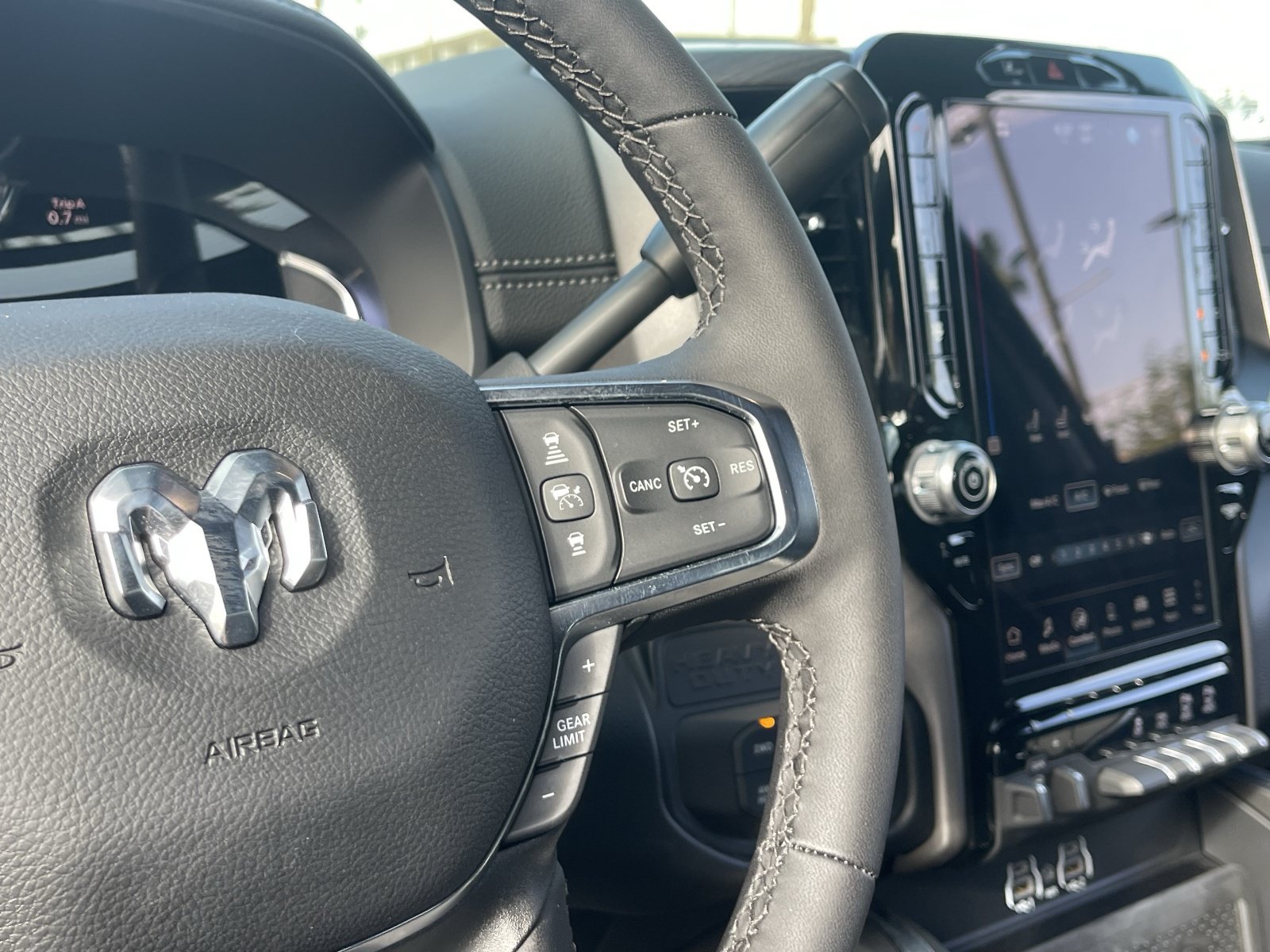 New 2026 RAM 2500 Laramie w/ Night Edition AWD/4WD image 25
