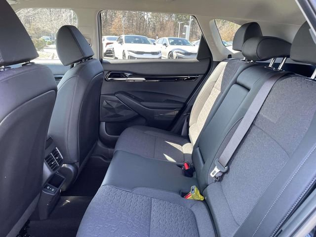 New 2026 Kia Seltos S FWD image 24