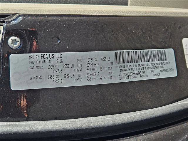 Used 2017 Chrysler Pacifica Touring-L image 24