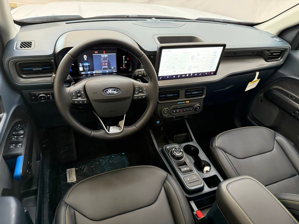 New 2025 Ford Maverick Lobo image 10