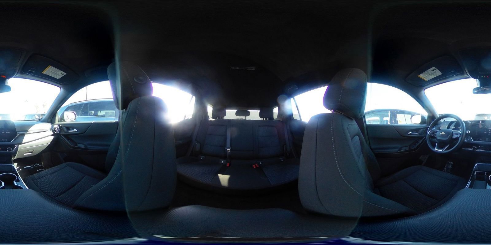 Used 2025 Chevrolet Equinox LT AWD/4WD image 43
